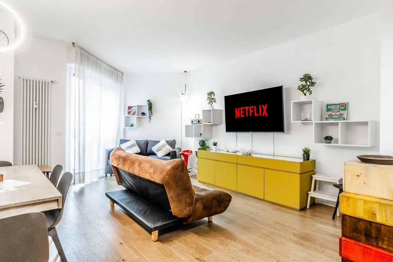 Cozy Home San Siro-Duomo Netflix & Design Mailand 0*,